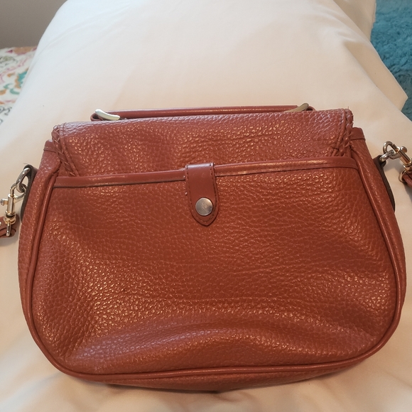 Older Dooney & Bourke tan leather handbag. - Picture 2 of 2